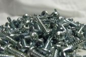 Lemezcsavar  Df önfúrós  4.2x32mm  horg. DIN7504/M